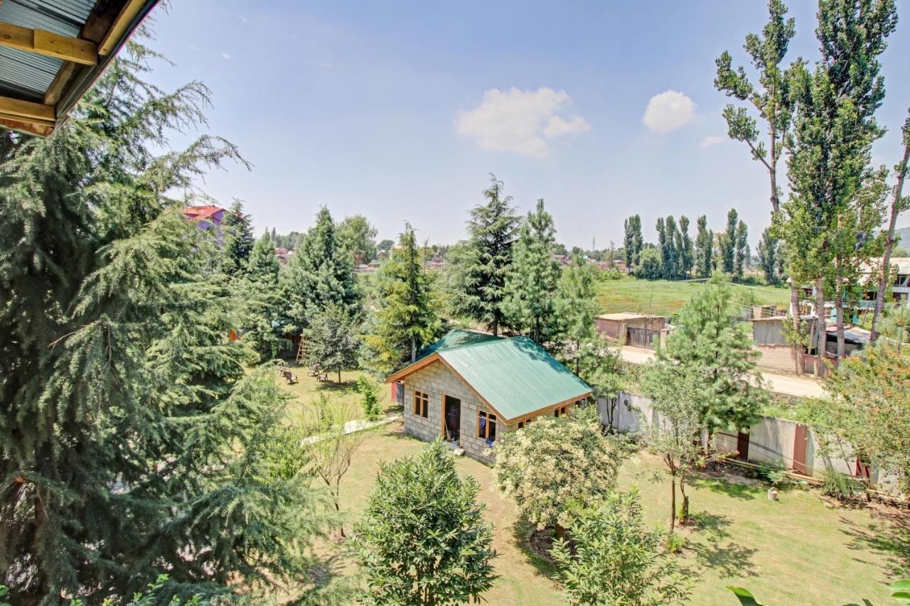 Super Oyo Capital O 91600 The Village Classic Hotel And Restaurant Srinagar  Luaran gambar