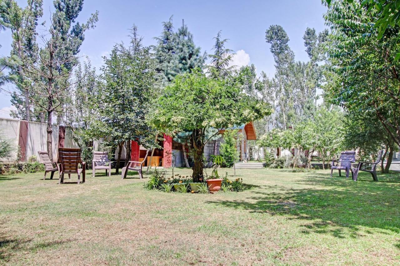 Super Oyo Capital O 91600 The Village Classic Hotel And Restaurant Srinagar  Luaran gambar
