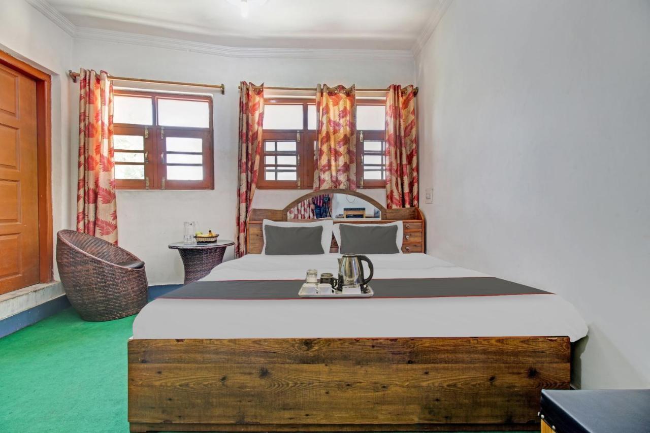 Super Oyo Capital O 91600 The Village Classic Hotel And Restaurant Srinagar  Luaran gambar