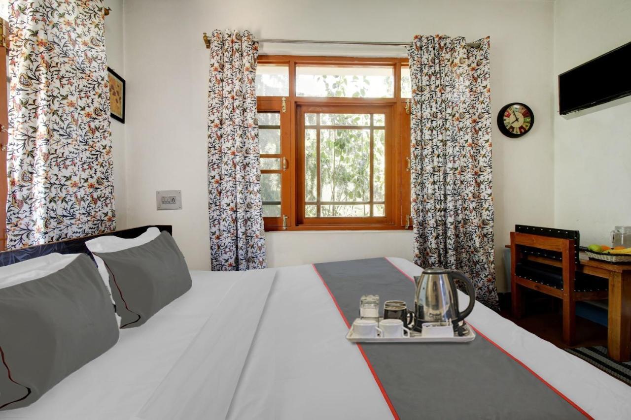 Super Oyo Capital O 91600 The Village Classic Hotel And Restaurant Srinagar  Luaran gambar